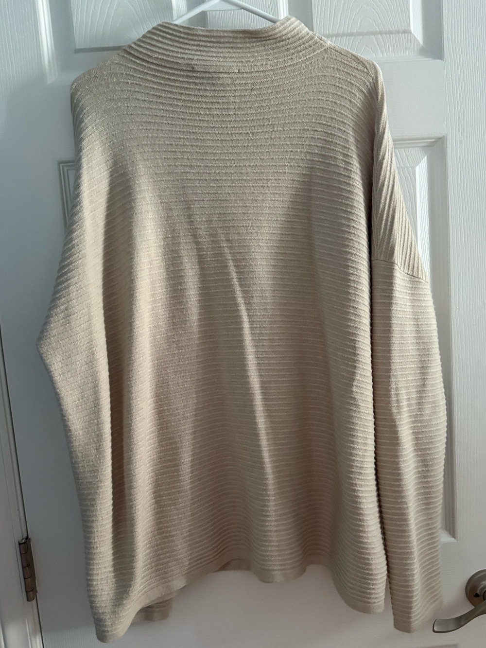 French Connection Cream Ribbed Oversized Sweater Size Large - Picture 4 of 4
